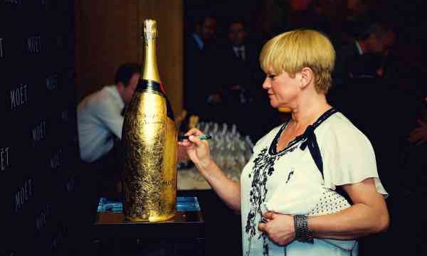 Katarzyna_Figura_Moet_06