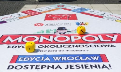 Dwie plansze Monopoly specjalnie dla Wrocławia