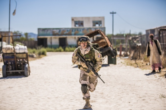 Historie współczesnych bohaterów wojennych na National Geographic Channel Film, LIFESTYLE - ?Za linią wroga? oraz ?Wojna na własne oczy? to dwie nowe produkcje dokumentalne National Geographic Channel odsłaniające kulisy współczesnych wojen.