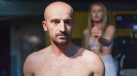 Spektakl Witkacego "Dziurka w eterycznym ciałku" już 8 grudnia w Warszawie! Teatr, LIFESTYLE - W dniach 8. i 15. grudnia o godz. 19:00 na warszawskiej Pradze odbędzie się spektakl "Dziurka w eterycznym ciałku" w reżyserii Saniwoja Króla. Nowa inscenizacja autorskiej i zaskakującej wersji "Wariata i zakonnicy" Stanisława Ignacego Witkiewicza.