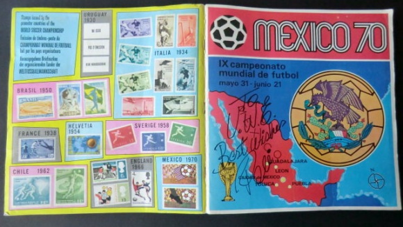 Najstarszy album Panini z podpisami Pelé na sprzedaż