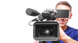 Konkurs filmowy Fundacji DOOR Film, LIFESTYLE - ?Pomagam Pomagać? ? to hasło przewodnie konkursu filmowego jaki ogłosiła Fundacja DOOR Otwarte Drzwi. Skierowany jest on do młodzieży ponadgimnazjalnej z województwa podlaskiego i ma uwrażliwić młodych ludzi na potrzeby innych.