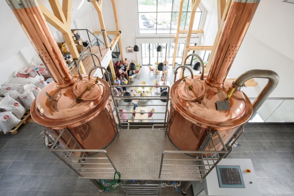 Pomysł na majówkę ? Dolny Śląsk z historią browarnictwa w tle Hobby, LIFESTYLE - Długi weekend majowy jest doskonałą okazją do odwiedzenia ciekawych miejsc. Zachęcamy do odwiedzenia miejsc związanych z piwowarstwem i browarnictwem i opracowania własnej trasy ?turystyki piwnej?.