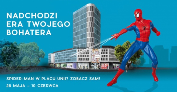 ?Nadchodzi era Twojego bohatera? ? ekspozycja herosów w Placu Unii