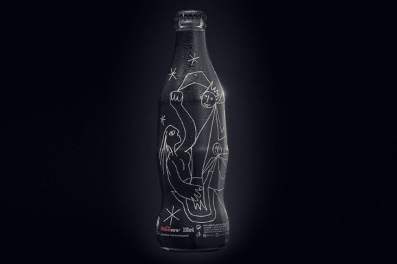 Limitowana edycja butelki Coca-Cola autorstwa Karola Radziszewskiego Sztuka, LIFESTYLE - Wolność, dialog, szacunek i bycie razem ponad podziałami, niezależnie od różnic kulturowych, to wartości bliskie marce Coca-Cola.
