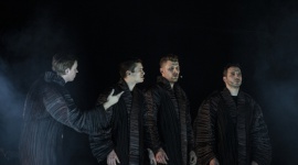 Teatr Pieśń Kozła: zobacz dwa spektakle jednego wieczoru Teatr, LIFESTYLE - Teatr Pieśń Kozła szykuje się do światowego tournée, a już w czerwcu i lipcu wystąpi we Wrocławiu. Zaprezentuje tu ?Pieśni Leara?, legendarny spektakl nagradzany na Fringe Festival i swoje najnowsze dzieło, czyli ?Raport Kasandry?. Bilety w sprzedaży.