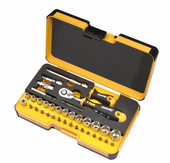 Wybieramy idealny prezent dla mężczyzny Hobby, LIFESTYLE - Jeżeli choć trochę lubi majsterkowanie lub pracę w ogrodzie, to najlepszym prezentem są narzędzia. Mamy wiele możliwości, więc przy wyborze, postawmy na coś uniwersalnego i nieskomplikowanego w obsłudze.