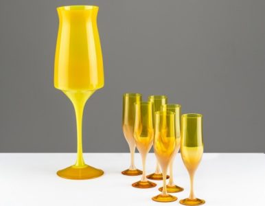 Aukcja i wystawa ?Design. Piękno na co dzień?