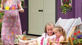 Impreza w ogrodzie? Domek i skrzynia ogrodowa pomogą w organizacji Hobby, LIFESTYLE - Jak wybrać domek ogrodowy i skrzynię, żeby żeby mądrze urządzić w nich miejsce do przechowywania rzeczy na pikniki, grille i imprezy pod chmurką?